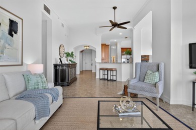 LUXURY PENTHOUSE WITH PRIVATE BOAT SLIP, OVER 1,000 SQFT TERRACE