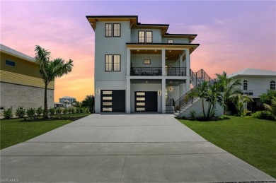 BRAND NEW, 2025 ELEVATED CONSTRUCTION, PANORAMIC BAY VIEWS!! A