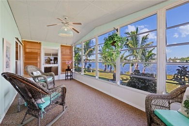 A BEAUTIFUL LAKE FRONT 2-BED, 2-BATH HOME IN 55+ LAKE ARROWHEAD