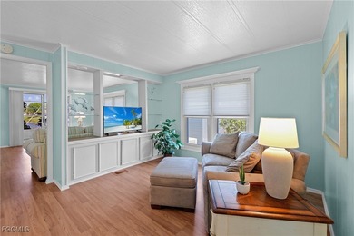 A BEAUTIFUL LAKE FRONT 2-BED, 2-BATH HOME IN 55+ LAKE ARROWHEAD