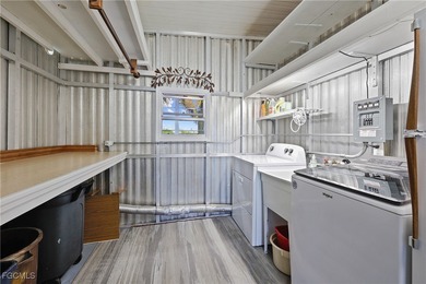 A BEAUTIFUL LAKE FRONT 2-BED, 2-BATH HOME IN 55+ LAKE ARROWHEAD