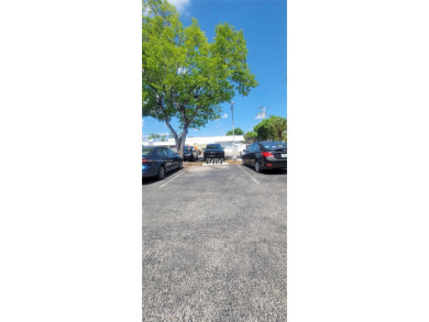 Spectacular WATERFRONT PENTHOUSE.
Ultra-Exclusive 55+ Community