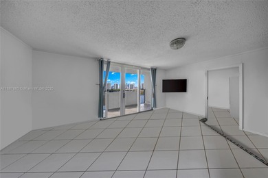 Enjoy breathtaking Bay views from this elegant 2 bed / 2 bath