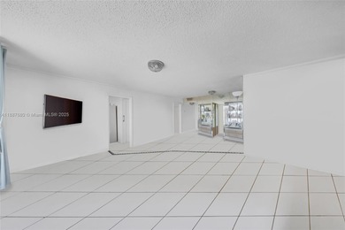 Enjoy breathtaking Bay views from this elegant 2 bed / 2 bath