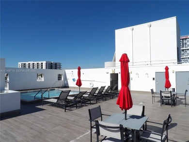 CORNER UNIT, BEAUTIFUL CONDO, OPEN BALCONY, KITCHEN WITH GRANITE