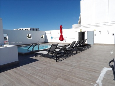 CORNER UNIT, BEAUTIFUL CONDO, OPEN BALCONY, KITCHEN WITH GRANITE