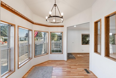 MLS# 287790 Welcome to Greenbrier Village. A much sought-after