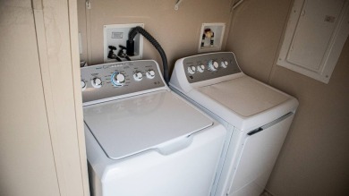 Welcome to your next chapter in Parkwood Family Community