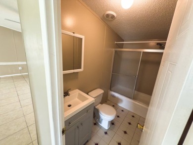 Welcome to your next chapter in Parkwood Family Community