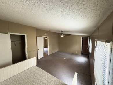 Welcome to your next chapter in Parkwood Family Community