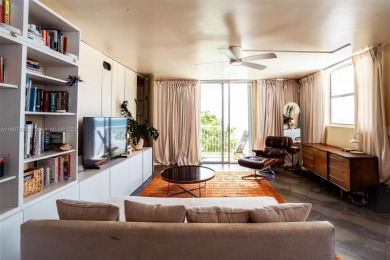 Welcome to this stunning 900 sq ft. charming condo that brings