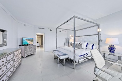 This sophisticated 2,600+ SF residence at Sloan's Curve offers