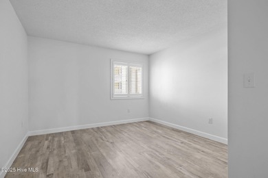 *$10,000 CREDIT AT CLOSING* - JUST IN TIME FOR THE HOLIDAYS -