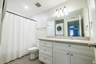 Beautifully Renovated Condo in Prime Provo Location Top-Floor