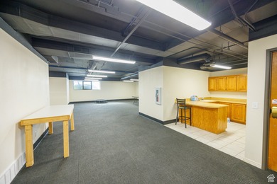 Beautifully Renovated Condo in Prime Provo Location Top-Floor