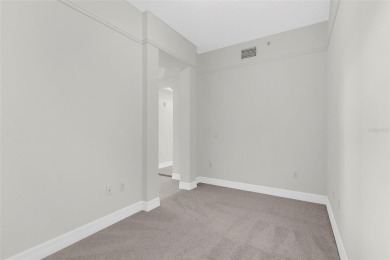 One or more photo(s) have been virtually staged. Welcome to Unit