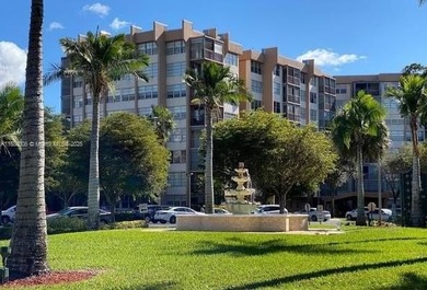 Nice complex to enjoy. Gated building. Climatized swimming pools