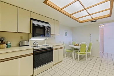 UNOBSTRUCTED VIEWS OF TAMPA BAY & THE SKYWAY BRIDGE from every