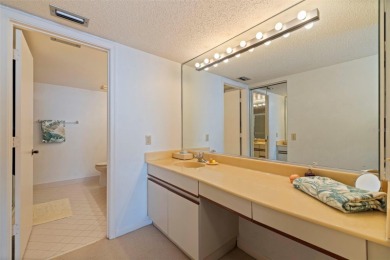 UNOBSTRUCTED VIEWS OF TAMPA BAY & THE SKYWAY BRIDGE from every