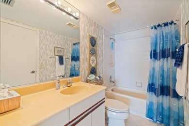 UNOBSTRUCTED VIEWS OF TAMPA BAY & THE SKYWAY BRIDGE from every