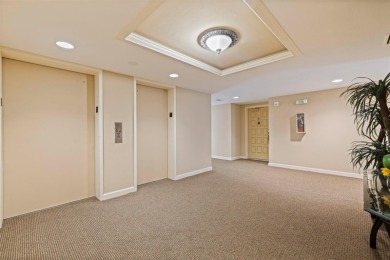 UNOBSTRUCTED VIEWS OF TAMPA BAY & THE SKYWAY BRIDGE from every