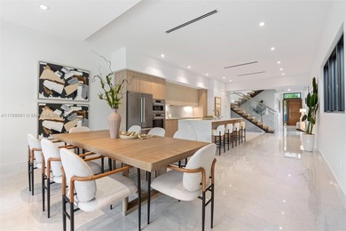 BRAND NEW CONSTRUCTION LUXURY PRIVATE TOWNHOUSE- JUST COMPLETED