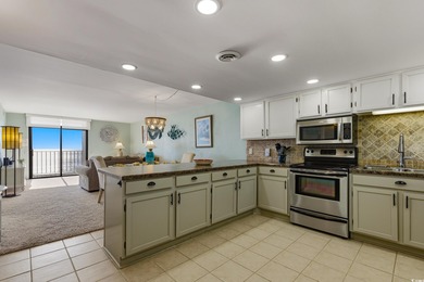 Penthouse living with a stunning oceanfront view in the Windy