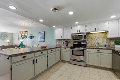 Penthouse living with a stunning oceanfront view in the Windy