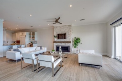 If you dream of living in a home with breathtaking views, it can