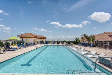 If you dream of living in a home with breathtaking views, it can