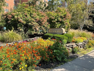 IMMEDIATE OCCUPANY - Welcome home to this spacious two bedroom