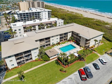 Welcome to your TURNKEY beachside slice of paradise! Lovely 2