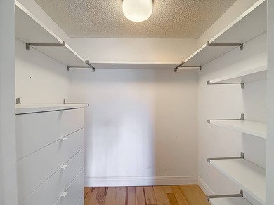 Welcome to your 2 bedroom 2 bath 955 sq ft, dream condo