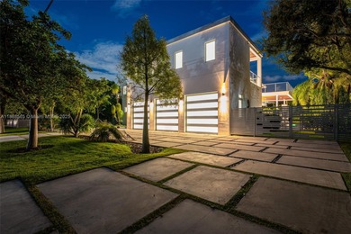 Stunning 6-bed, 6-bath estate with 10-ft ceilings, Italian