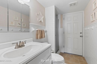 SELLLER PAID $912k! Selling due to ILLNESS. Sellers loss is your