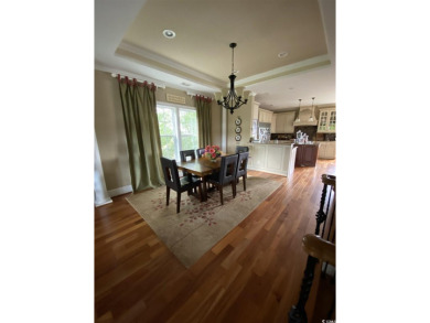 Beautifully finished Charleston Style house custom built by the