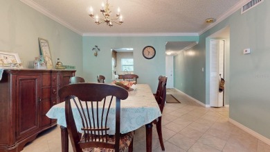 BEAUTIFULLY RENOVATED 2-BEDROOM CONDO NEAR CLEARWATER BEACH