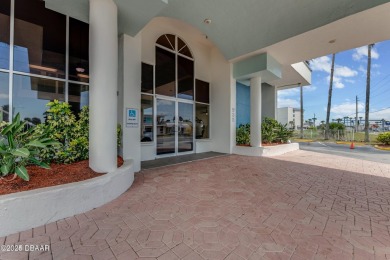 Beautiful and fully furnished condo at the sought after Ocean