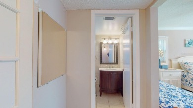 BEAUTIFULLY RENOVATED 2-BEDROOM CONDO NEAR CLEARWATER BEACH