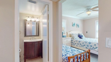 BEAUTIFULLY RENOVATED 2-BEDROOM CONDO NEAR CLEARWATER BEACH
