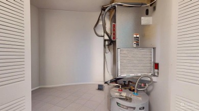 BEAUTIFULLY RENOVATED 2-BEDROOM CONDO NEAR CLEARWATER BEACH