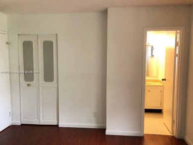 AMAZING INVESTORS OPPORTUNITY TO PURCHASE THIS 2 BED 2 BATH