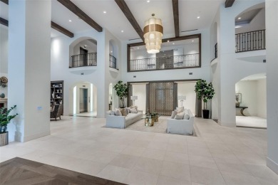 If you dream of living in a home with breathtaking views, it can