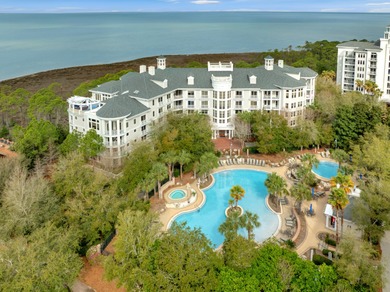 Overlooking the Bay in the heart of Sandestin Golf & Beach