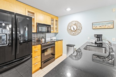 Overlooking the Bay in the heart of Sandestin Golf & Beach