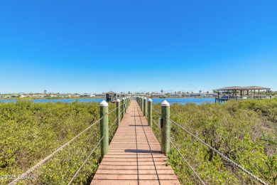Live permanently in paradise in this stunning Intracoastal