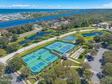 Live permanently in paradise in this stunning Intracoastal