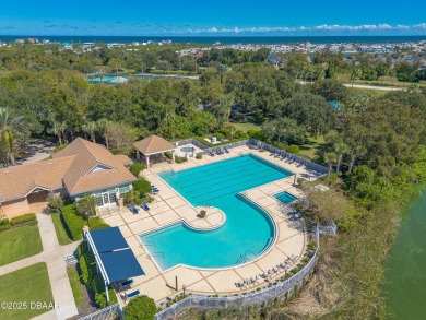 Live permanently in paradise in this stunning Intracoastal