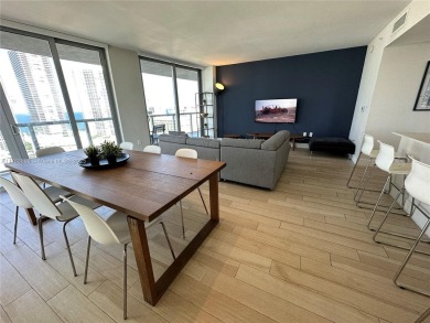 WATERFRONT CONDO -  & SHORT-TERM RENTAL. 3-bedroom, 3-bathroom