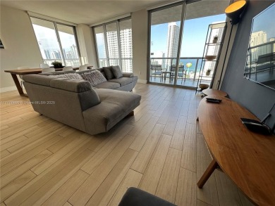 WATERFRONT CONDO -  & SHORT-TERM RENTAL. 3-bedroom, 3-bathroom
